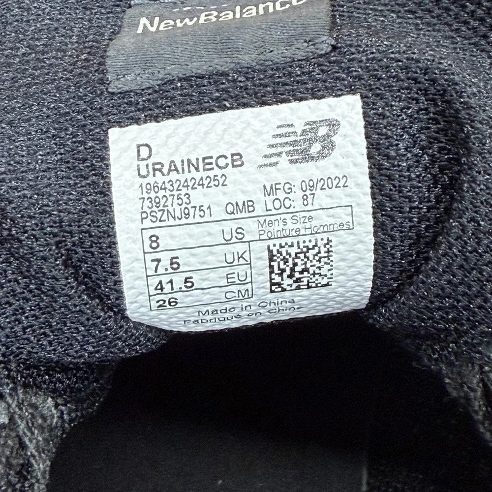 New Balance Rainier‎ Hiking Boots Shoes Magnet Black URAINECB Vibram Size 8